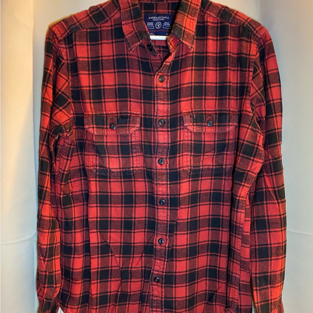 American Eagle Outfitters Red and Black Plaid Flannel Shirt